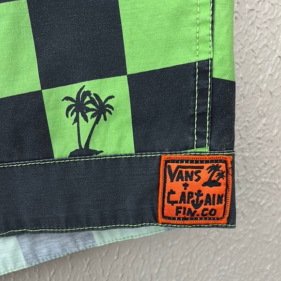 Mens Vans Off The Wall Black Green Mens Board Swim Short Green Checkered Size 38 - Picture 3 of 11